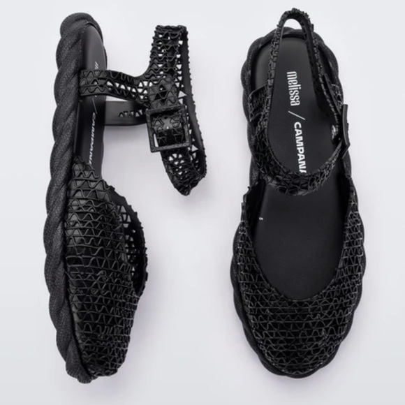 Melissa Shoes - Melissa Campana Espadrille Sandal in Black sz 10